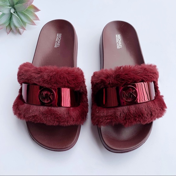 mk fluffy slides